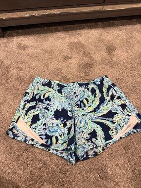 Lilly Pulitzer luxletic shorts